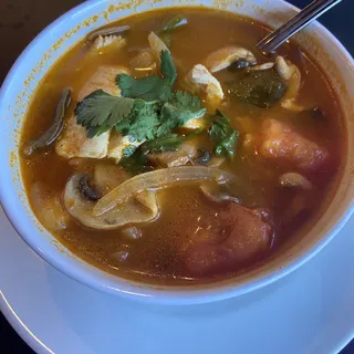 M1. Tom Yum Soup *