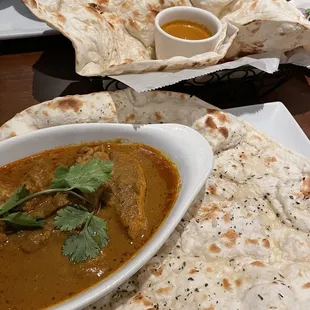 Plain Naan Bread, Chicken Tikka Masala