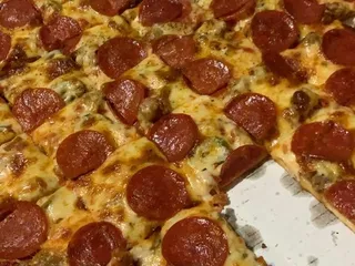 Geneo's Pizza