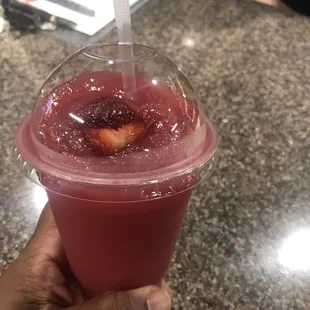 Frozen berry margarita