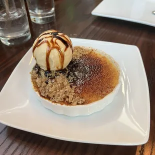 The show stopping Crème Brûlée