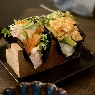 6pc Spicy Crunch Salmon Roll