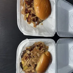 Chomp'z Rodeo Burger x2