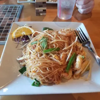 N1. Pad Thai