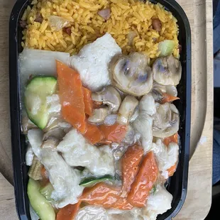 57. Moo Goo Gai Pan