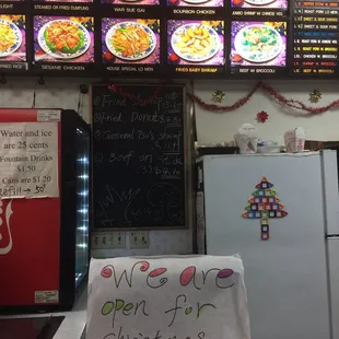 ramen and noodles, interior