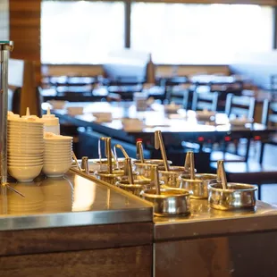 sushi and sashimi, interior