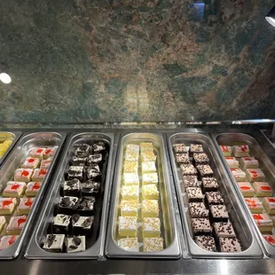 Still have space for our  cute cakes???