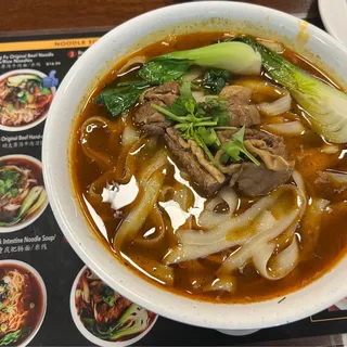 6.Kung Fu Original Beef Hand-Cut Noodles/