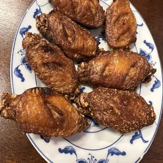 Fried chicken wings
