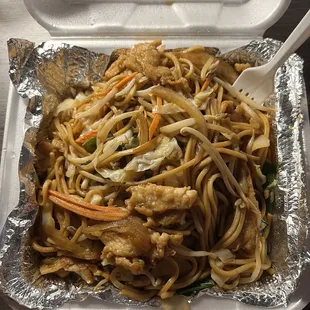 F12. Chicken Fried Noodle