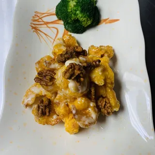 S11. Honey Walnut Shrimp-