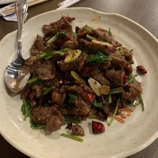 B5. Beef with Cumin Sauce-