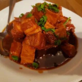 P2. Braised Pork in Brown Sauce-