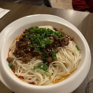 N2. Dan Dan Noodles-