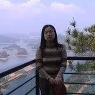 Lisa W.