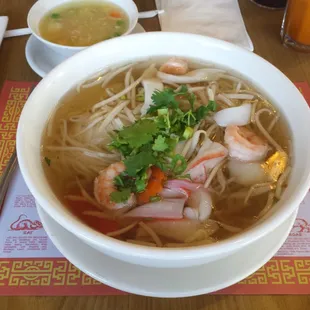 Seafood pho