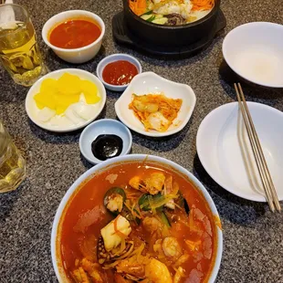 Bibimbap, jjammbong, and various banchan