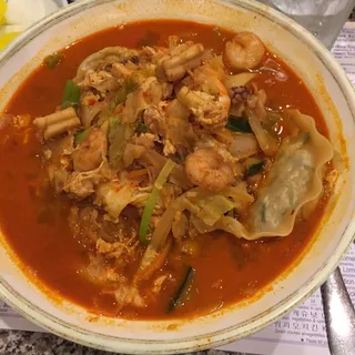 53. Mandoo Jjam-Bbong