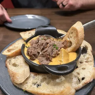 Prime rib fondue