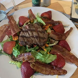 Steak salad