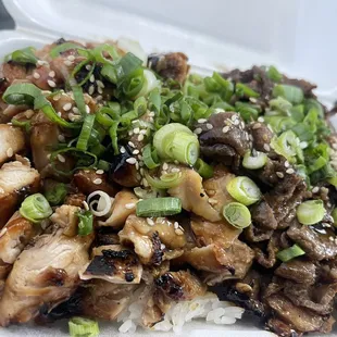 Chicken &amp; Beef bowl (LG size only for two proteins) sesame seed , onion , white rice