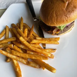 Bacon Cheeseburger