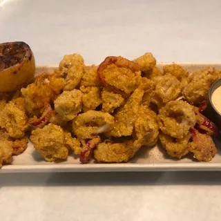 CRISPY CALAMARI*