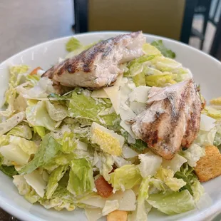Caesar salad with salmon