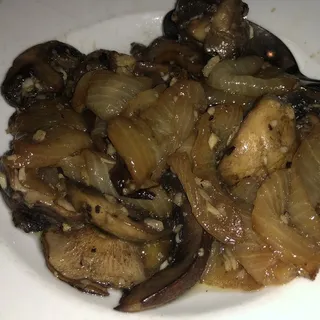 Sautéed Mushrooms & Onions