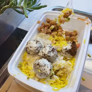 Falafel bowl with baba ganoush