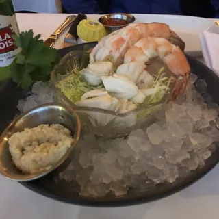 Jumbo Florida Shrimp Cocktail*