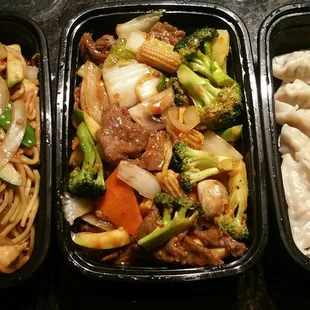 food, ramen and noodles