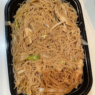 Chicken with Rice Noodles $11.50
