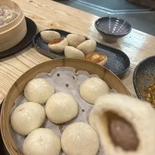 Pork Steamed Bao