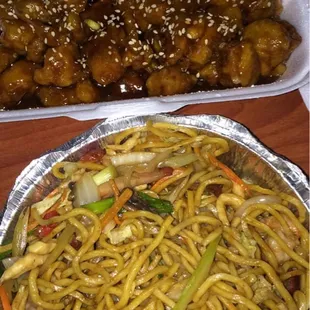 The house special lo mein was ok. Sesame chicken &amp; fried rice were pretty good!!
