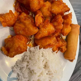 Orange Peel Chicken lunch special. So good!