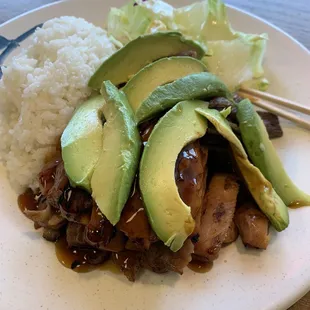 Chicken teriyaki with avocado on top