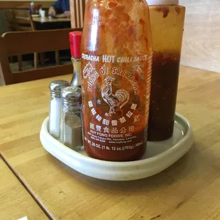 Sriracha, anyone?  Yowza!