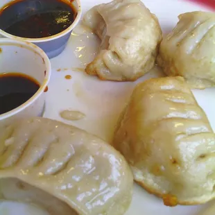 05/2015 - HUGE potstickers...... omg.... so fresh!!!!!