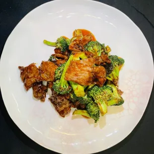 52. Beef with Broccoli