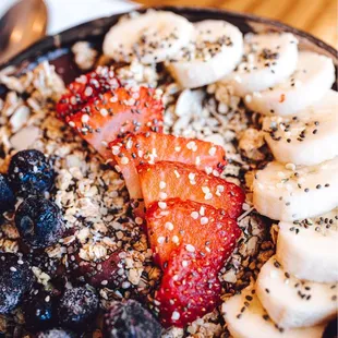 Strawbana Bowl