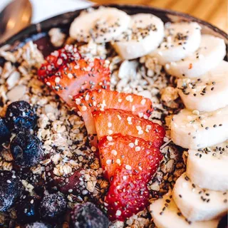 Strawbana Bowl