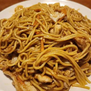 Chicken Lo Mein