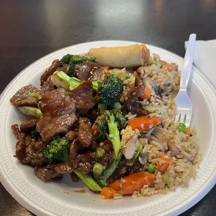Amazing beef and L13. Beef with Broccoli Lunch Special this place has real authentic New York Chinese style food period