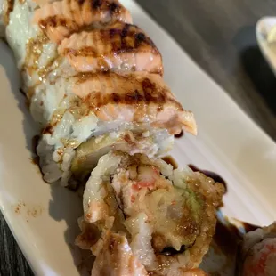 Suppose to be awesome sushi but it wasn&apos;t that awesome!  The rice was soupy, where was the avocado? Not worth!