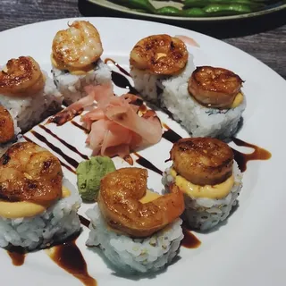 Hibachi Shrimp Roll
