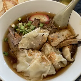 Wonton Roast Beef Soup Noodle