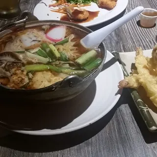 Deluxe Nabeyaki Soup Noodle