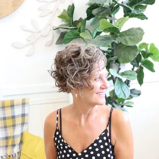 Curly hair haircut natural curls